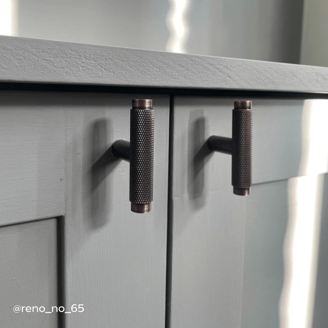 Knurled Antique Brass Hardware - Plank Hardware