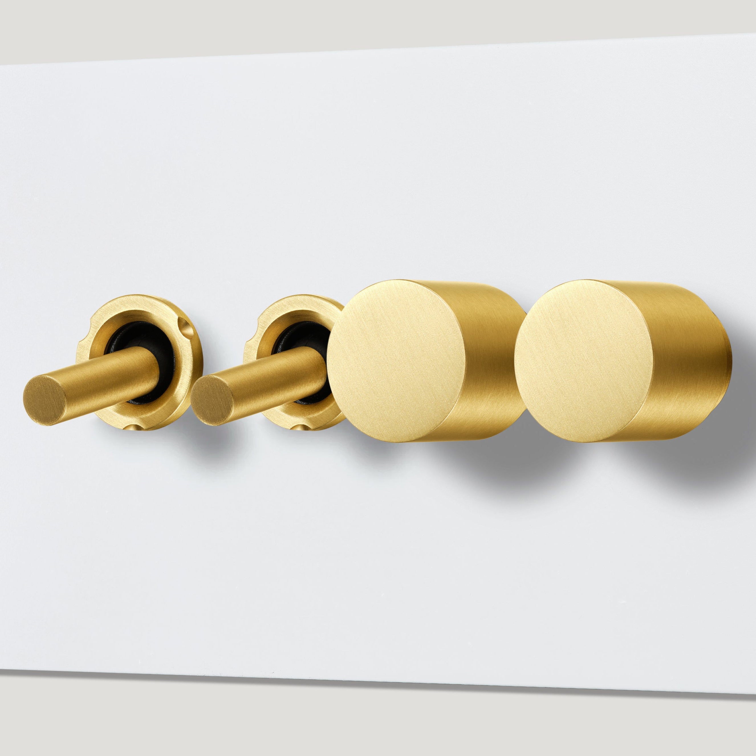 4-Gang Switch – Plank Hardware