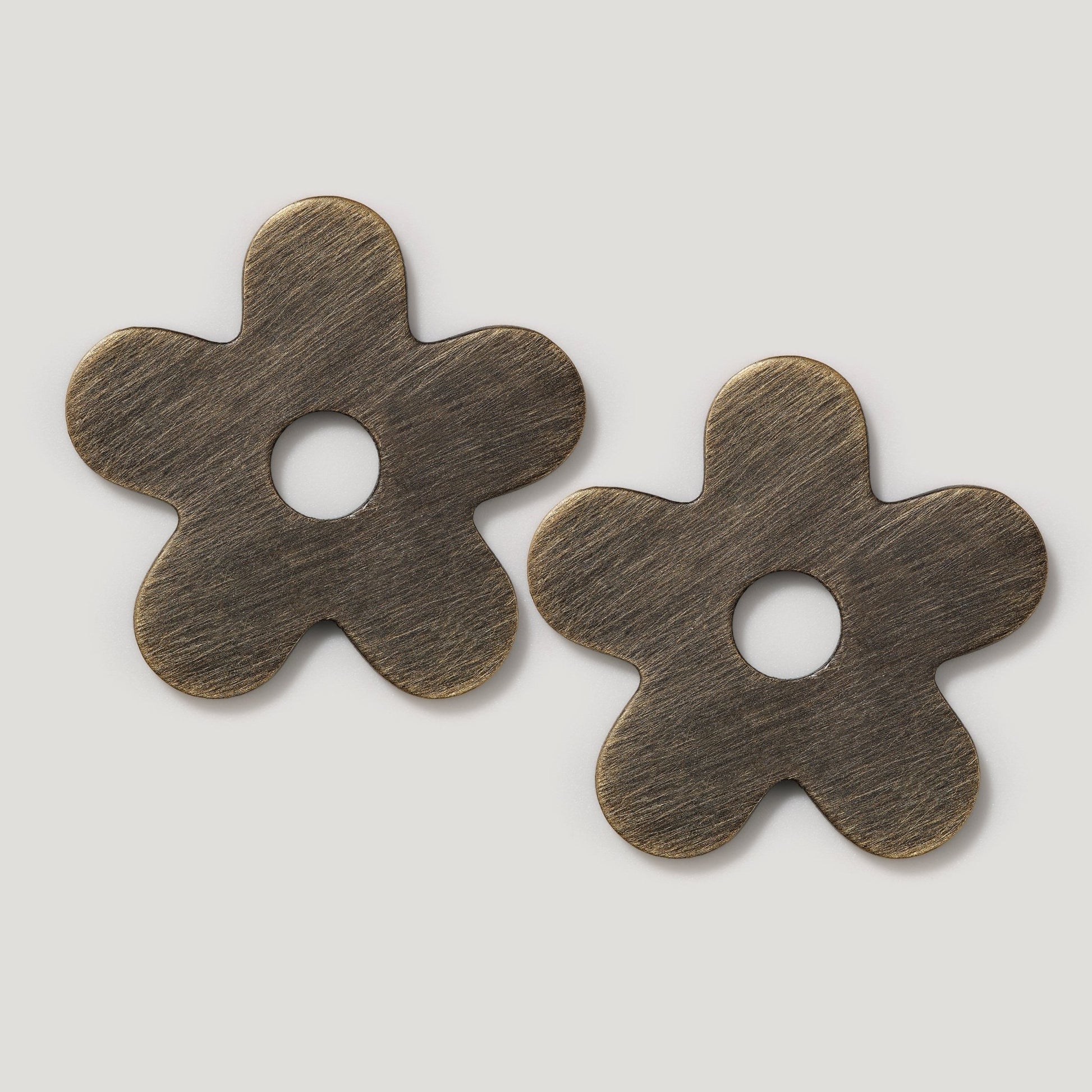 ADA Pair of Small Flower Handle Backplates - Antique Brass - Plank Hardware