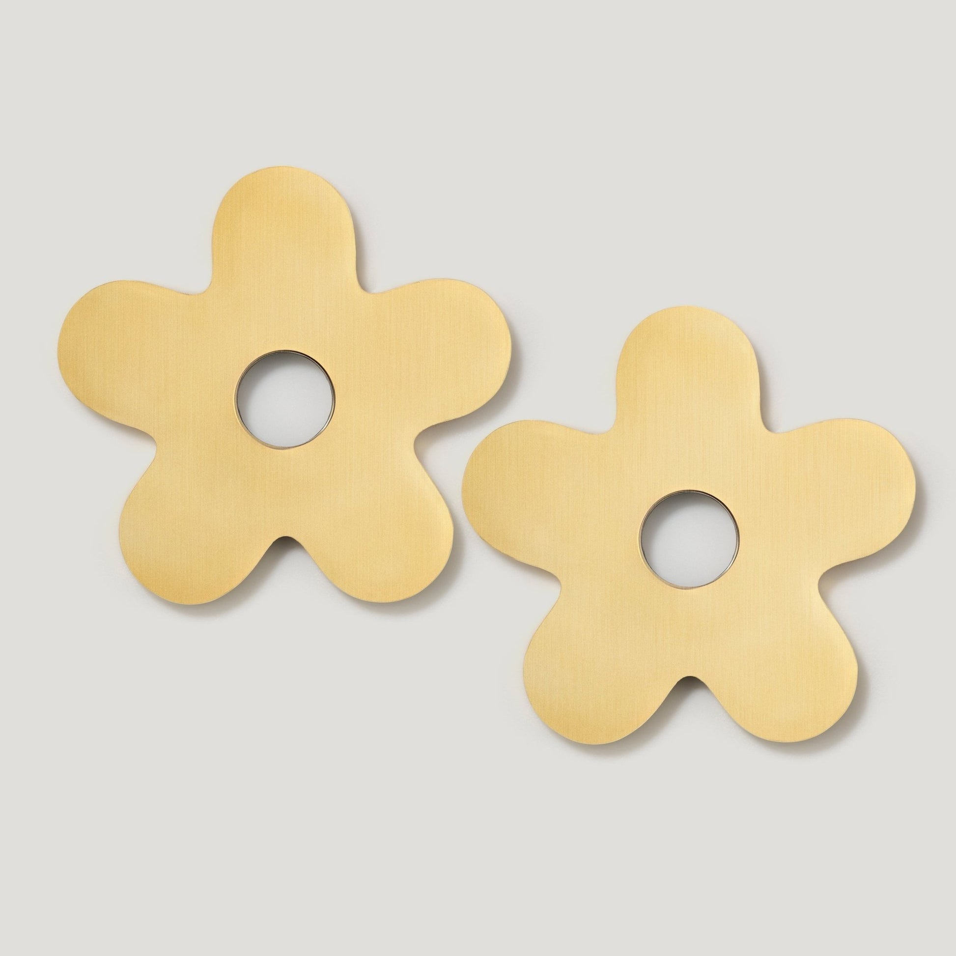 ADA Pair of Small Flower Handle Backplates - Brass - Plank Hardware