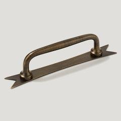 ELIZA Handle with Ribbon Backplate - Antique Brass