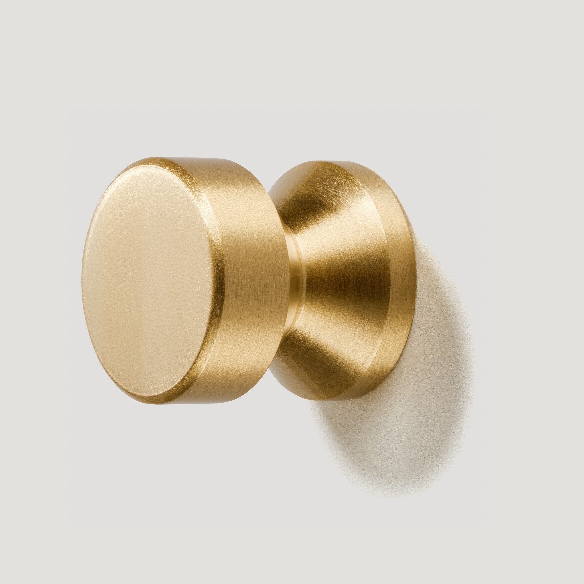 Plank Hardware hooks 3 style minimalist