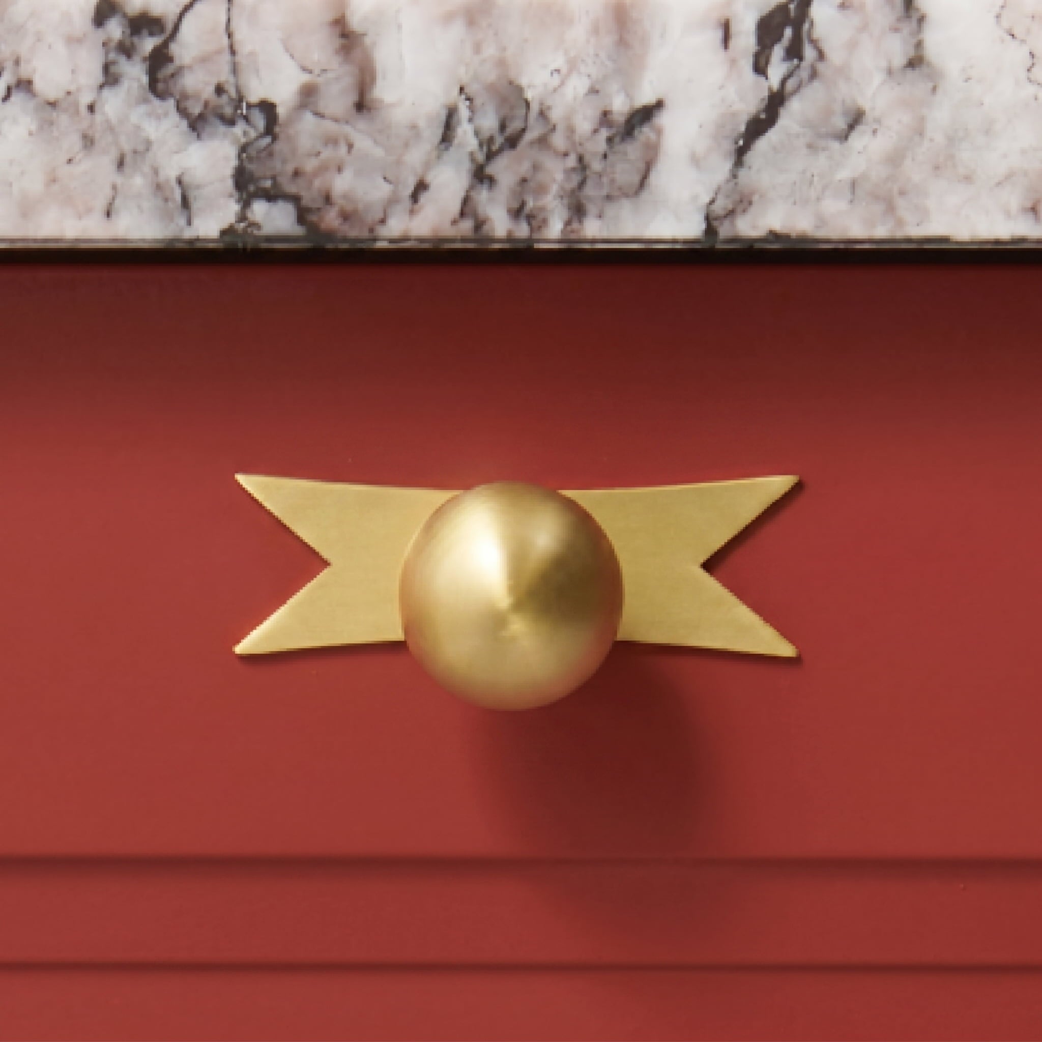 Knobs with Ribbon backplates