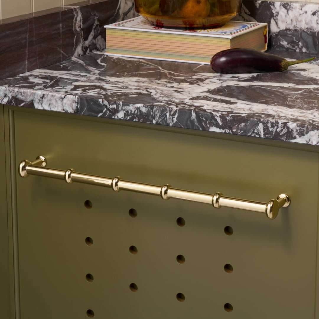 PEYTON Heavyweight Handle - Unlacquered Brass - Plank Hardware