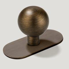 BOBBIN Ball Knob - Antique Brass
