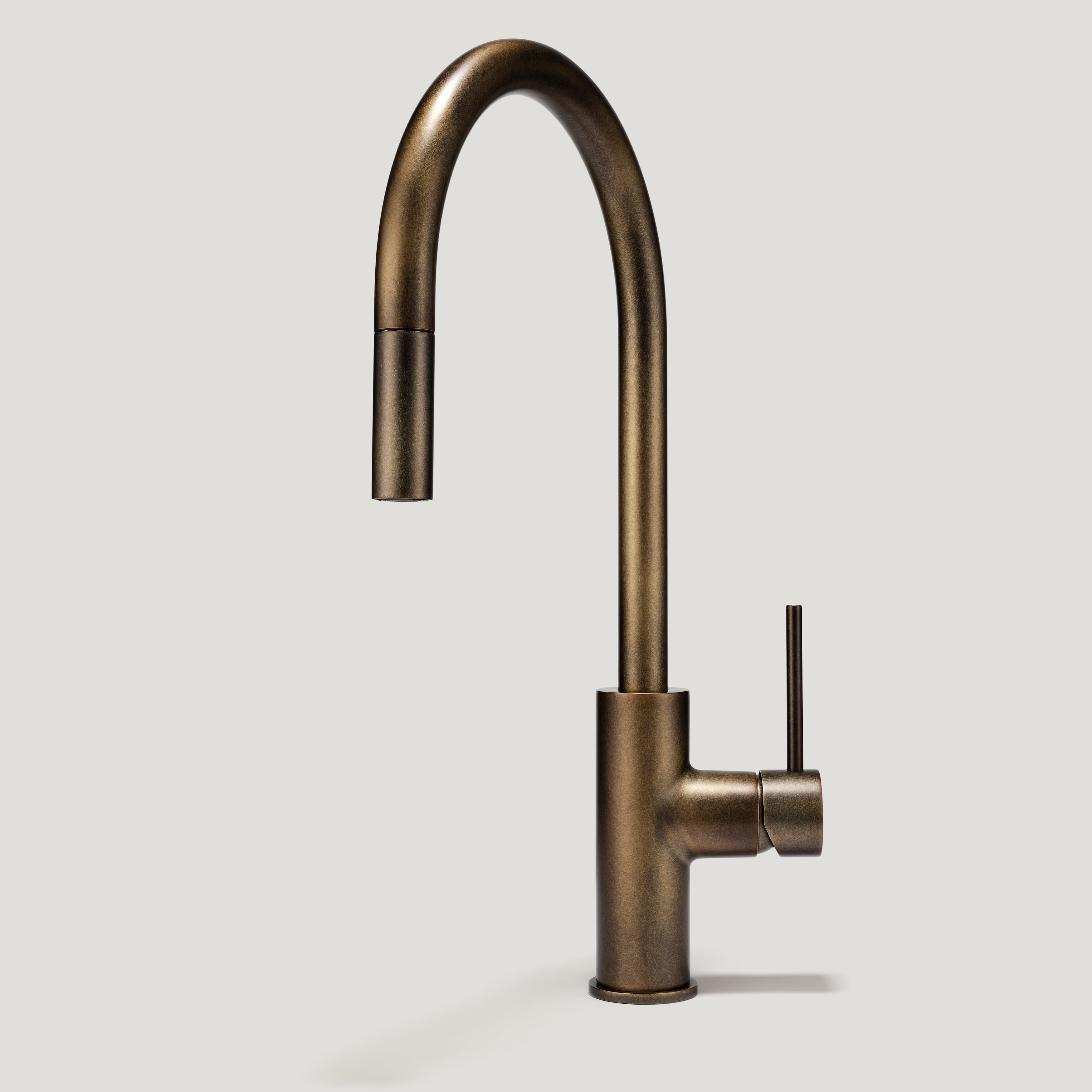 Plank Hardware Taps MORGAN Pull Out Tap - Antique Brass